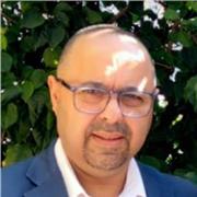 Insegnante di Italiano con esperienza di formatore a vari livelli